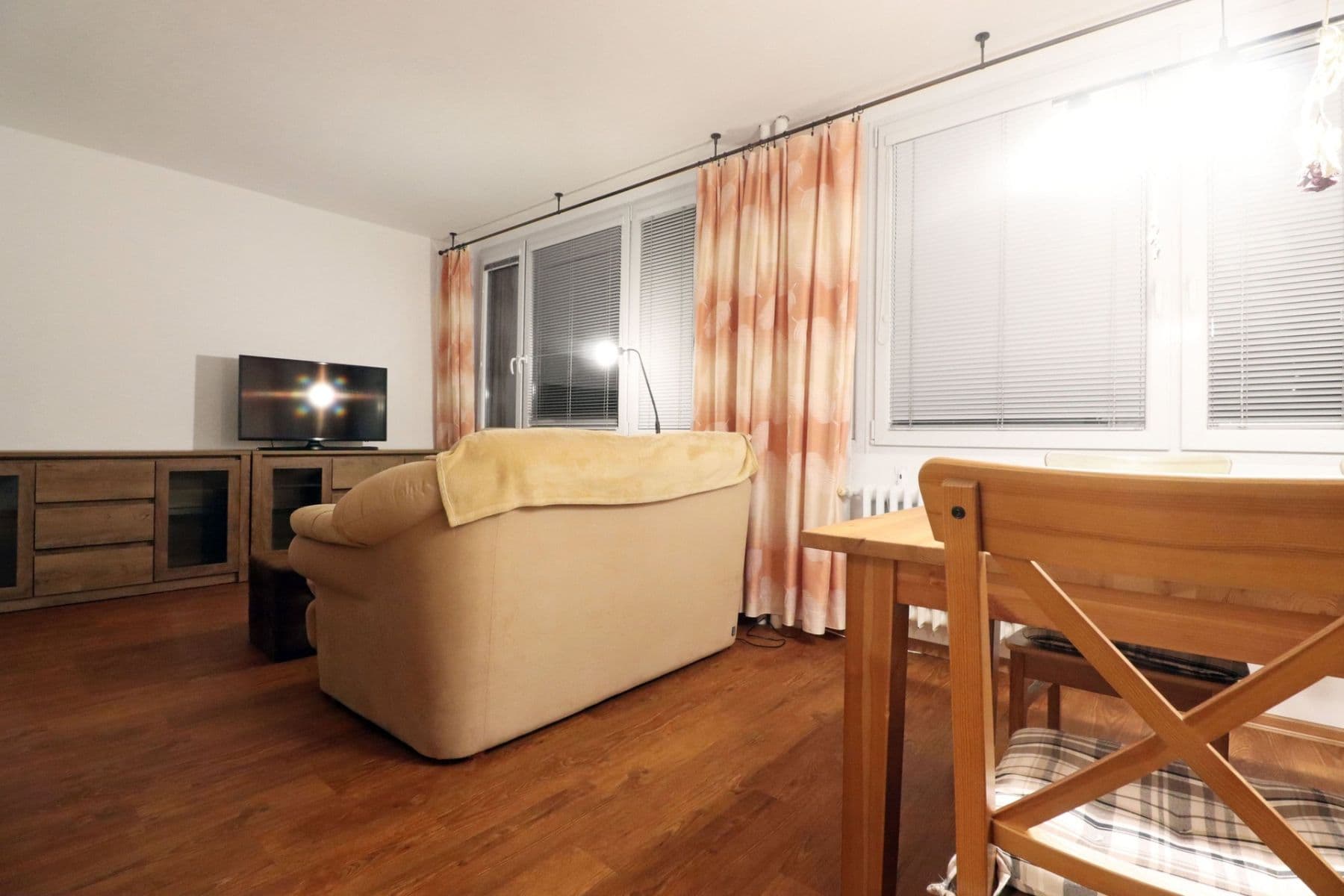 2 bedroom flat to rent, 56 m², Paláskova, Prague, Prague 2 bedroom flat to rent, 56 m², Paláskova, Prague, Prague