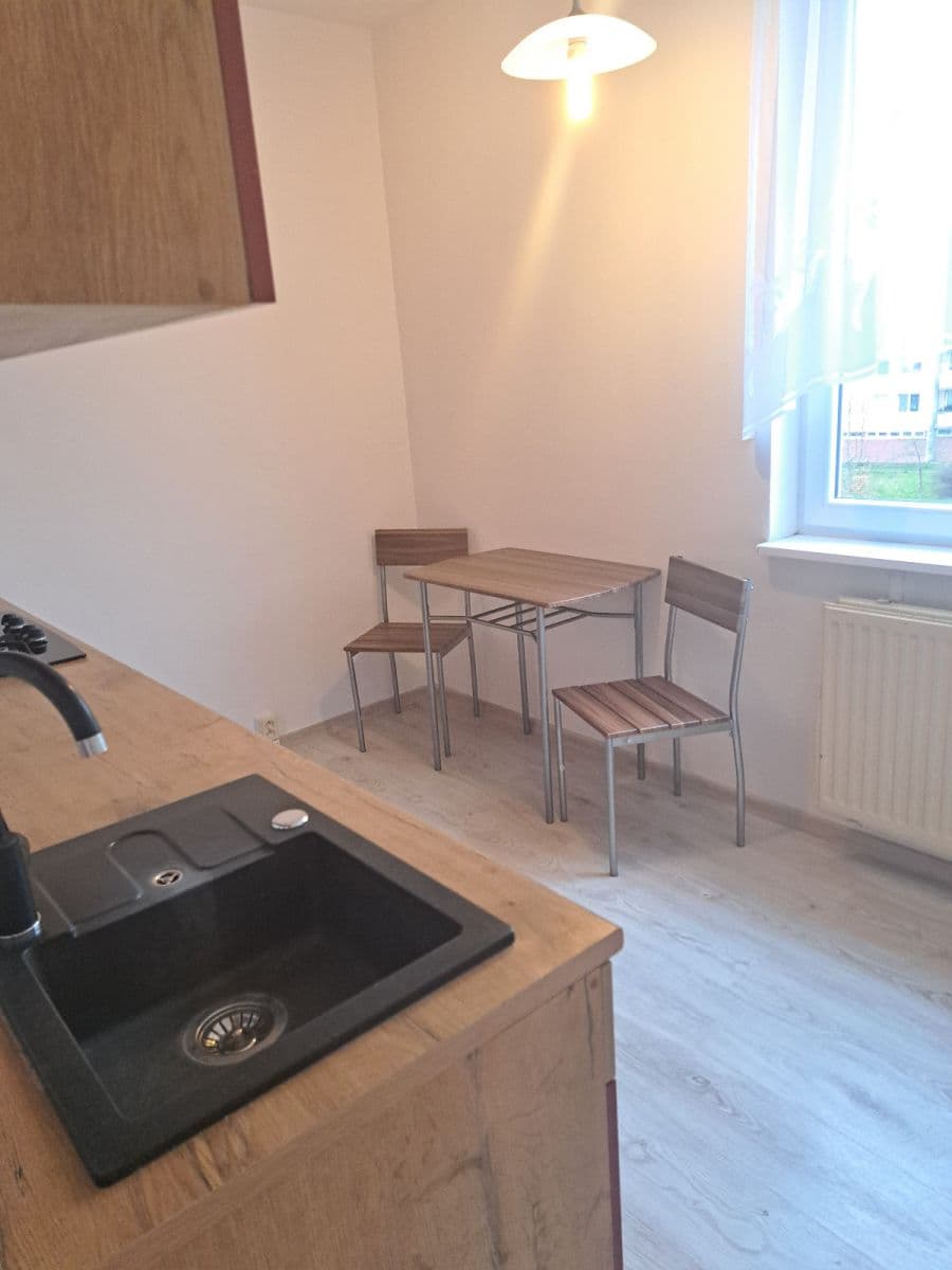 3 bedroom flat for sale, 81 m², Krakovská, Tábor, Jihočeský Region 3 bedroom flat for sale, 81 m², Krakovská, Tábor, Jihočeský Region