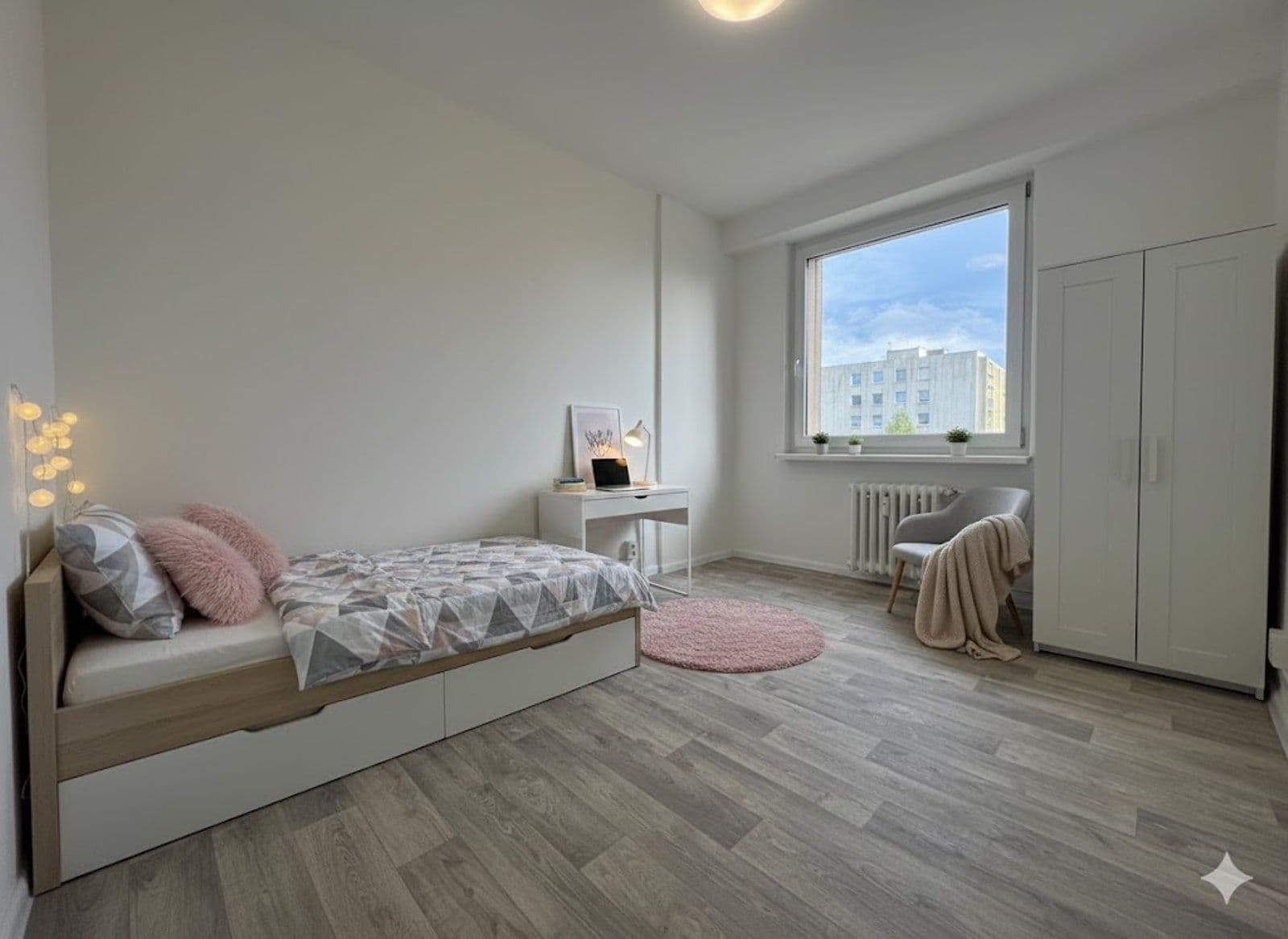 4 bedroom flat to rent, 83 m², Závodní, Karviná, Moravskoslezský Region 4 bedroom flat to rent, 83 m², Závodní, Karviná, Moravskoslezský Region