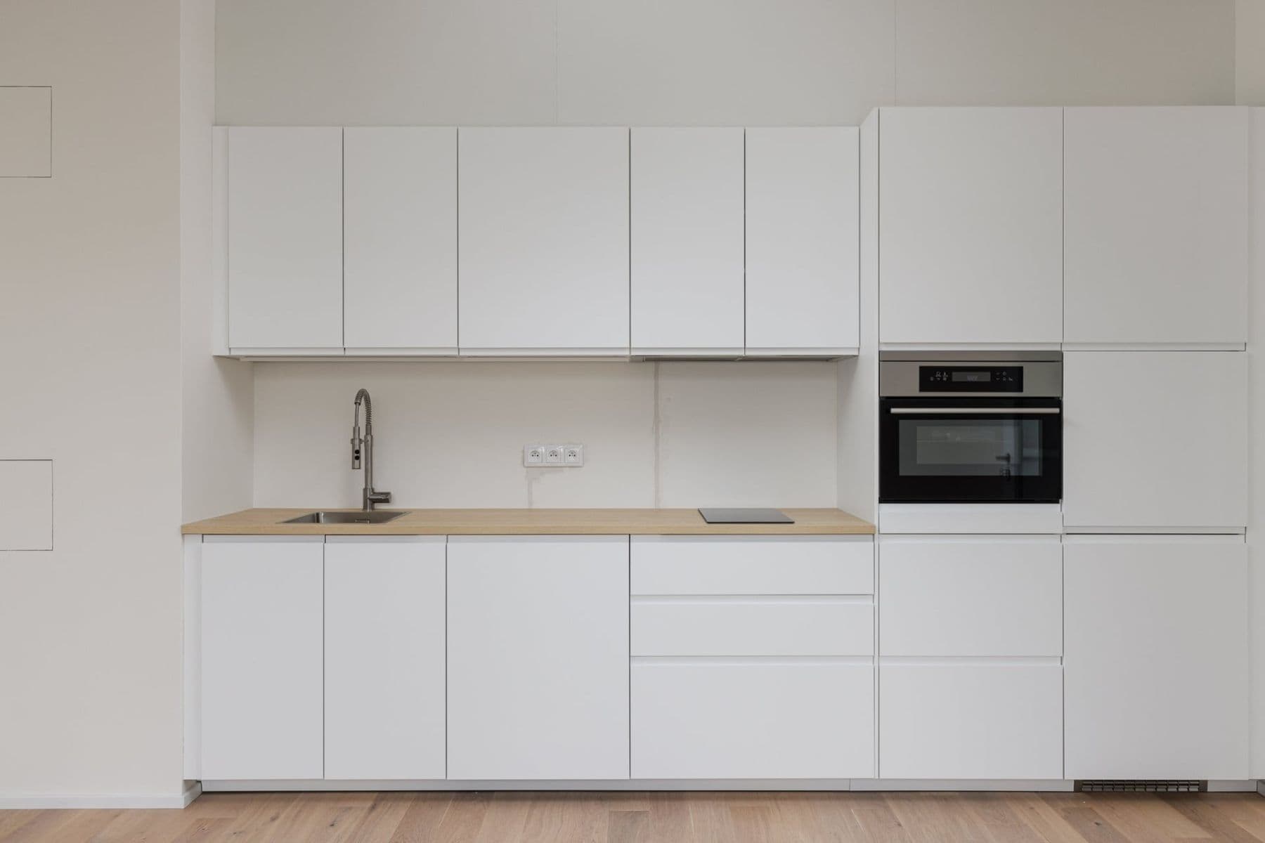 1 bedroom with open-plan kitchen flat to rent, 48 m², U průhonu, Prague, Prague 1 bedroom with open-plan kitchen flat to rent, 48 m², U průhonu, Prague, Prague