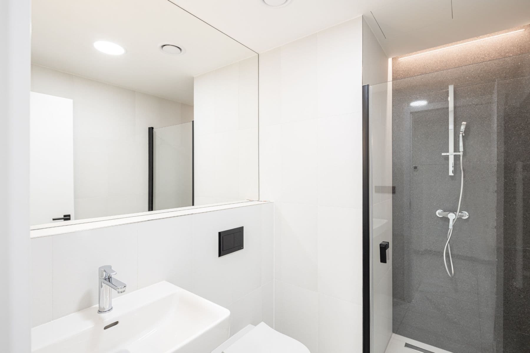 Studio flat to rent, 31 m², Grafická, Prague, Prague Studio flat to rent, 31 m², Grafická, Prague, Prague