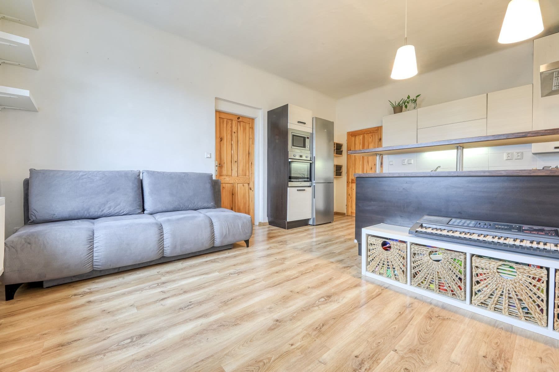 1 bedroom with open-plan kitchen flat to rent, 52 m², Edvarda Beneše, Plzeň, Plzeňský Region 1 bedroom with open-plan kitchen flat to rent, 52 m², Edvarda Beneše, Plzeň, Plzeňský Region