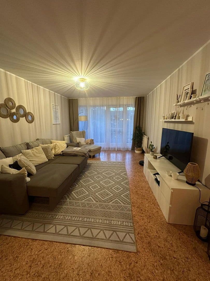 2 bedroom with open-plan kitchen flat to rent, 85 m², Arnstein, Bavaria 2 bedroom with open-plan kitchen flat to rent, 85 m², Arnstein, Bavaria