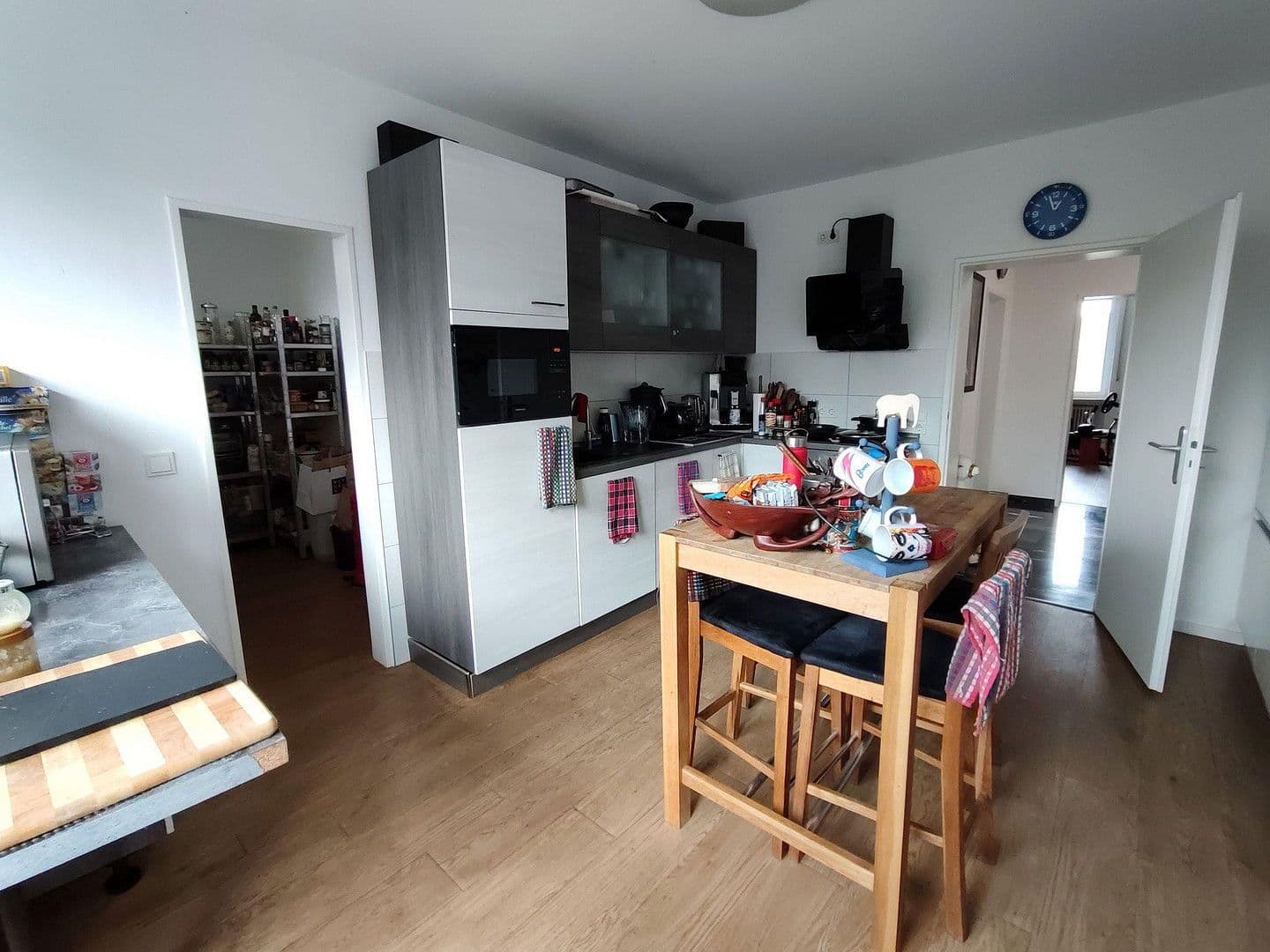 5 bedroom flat to rent, 250 m², Bergisch Gladbach, North Rhine-Westphalia 5 bedroom flat to rent, 250 m², Bergisch Gladbach, North Rhine-Westphalia