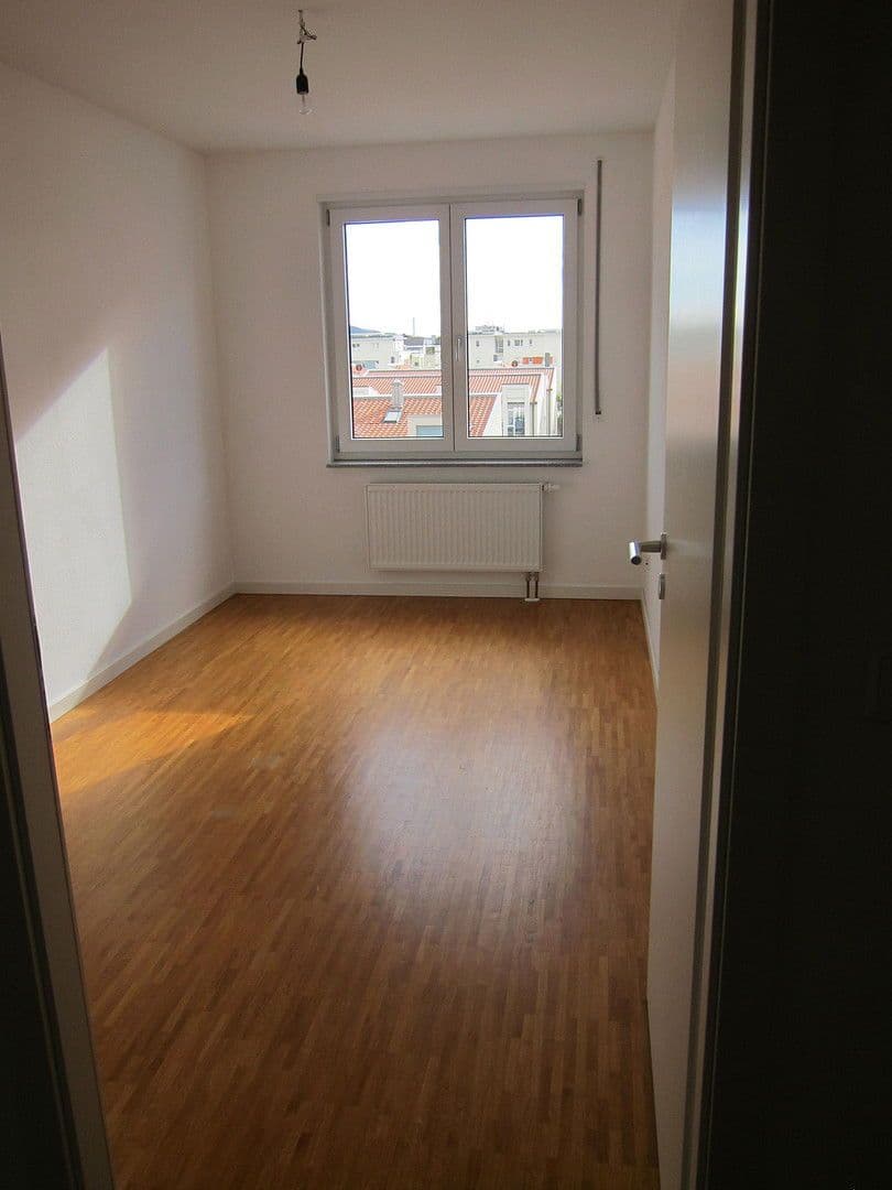 4 bedroom flat to rent, 114 m², Felix-Wankel-Str 5, Heidelberg, Baden-Württemberg 4 bedroom flat to rent, 114 m², Felix-Wankel-Str 5, Heidelberg, Baden-Württemberg