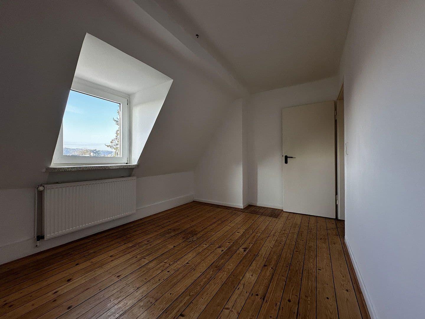 house for sale, 141 m², Am Feuerschlößchen 10, Bad Honnef, North Rhine-Westphalia house for sale, 141 m², Am Feuerschlößchen 10, Bad Honnef, North Rhine-Westphalia