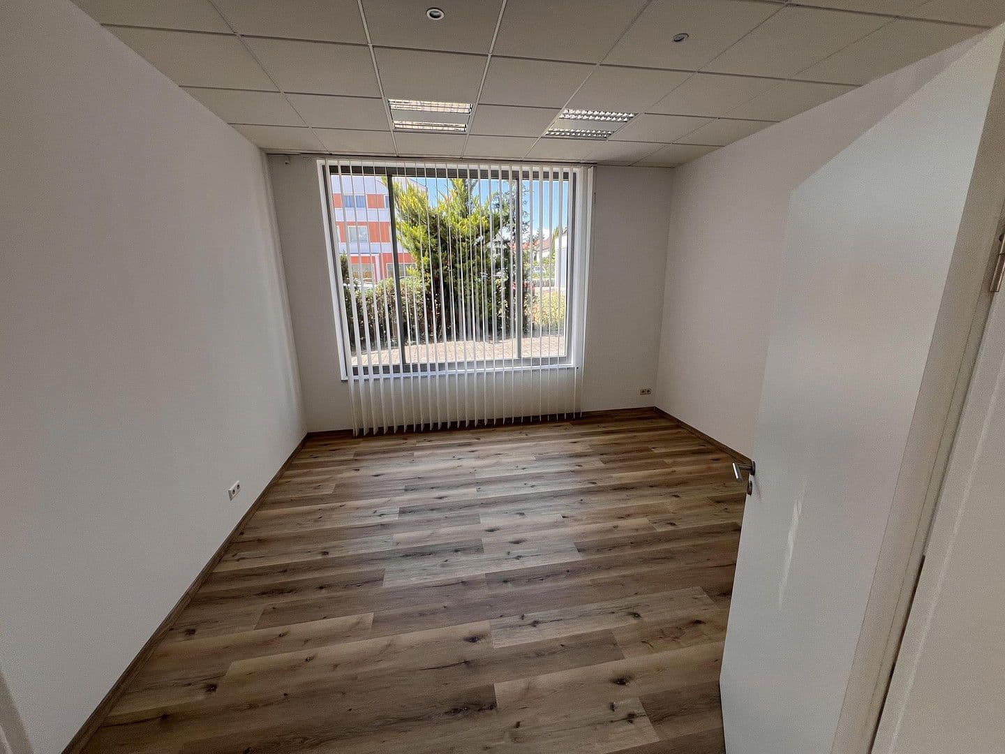 non-residential property for sale, 123 m², Hauptstrasse 26, Trossingen, Baden-Württemberg non-residential property for sale, 123 m², Hauptstrasse 26, Trossingen, Baden-Württemberg