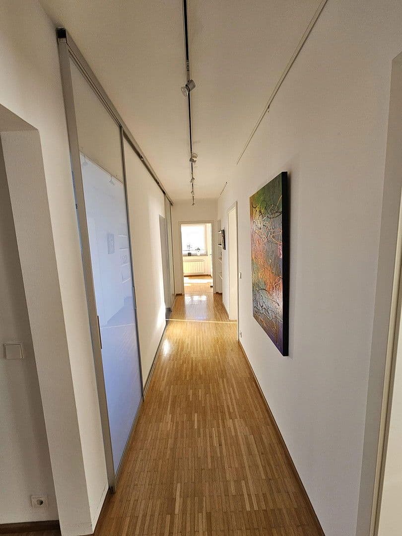 3 bedroom flat to rent, 96 m², Metzingen, Baden-Württemberg 3 bedroom flat to rent, 96 m², Metzingen, Baden-Württemberg