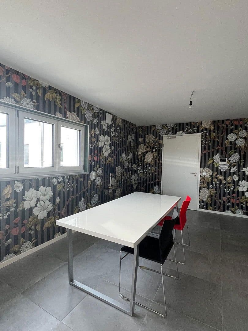 2 bedroom with open-plan kitchen flat for sale, 103 m², Meisenweg 8, Röttenbach, Bavaria 2 bedroom with open-plan kitchen flat for sale, 103 m², Meisenweg 8, Röttenbach, Bavaria