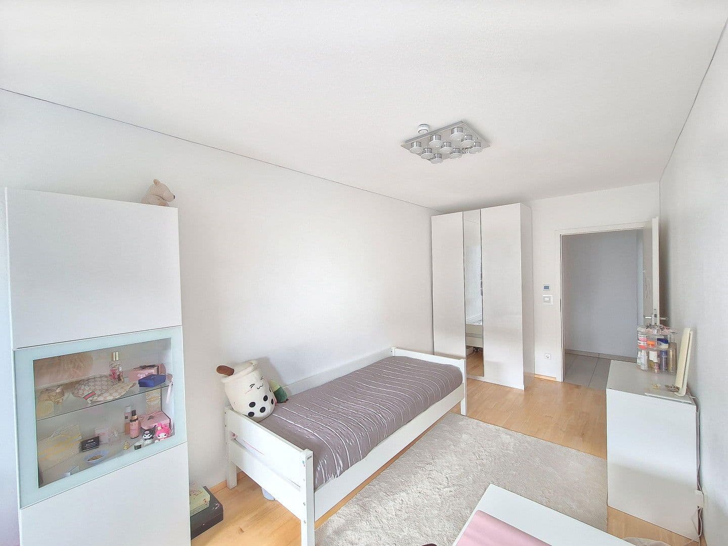 3 bedroom with open-plan kitchen flat for sale, 112 m², Remseck, Baden-Württemberg 3 bedroom with open-plan kitchen flat for sale, 112 m², Remseck, Baden-Württemberg