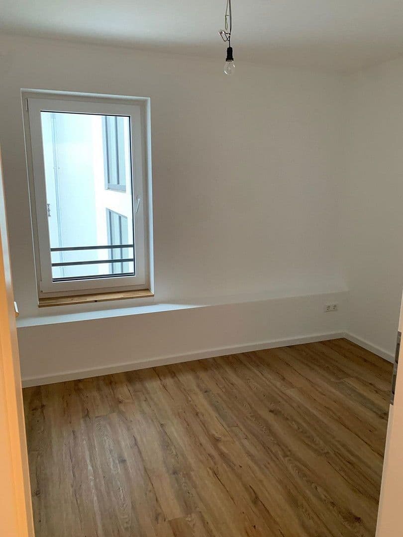 4 bedroom flat to rent, 110 m², Nürtingen, Baden-Württemberg 4 bedroom flat to rent, 110 m², Nürtingen, Baden-Württemberg