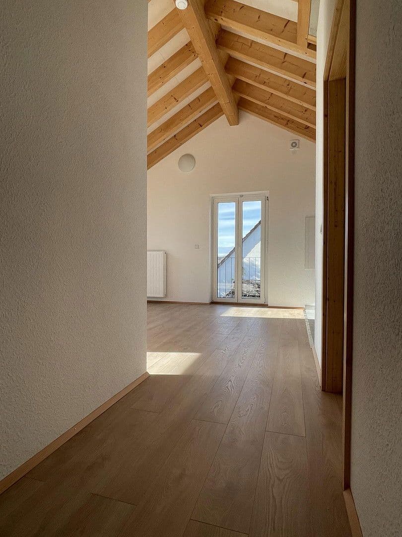 2 bedroom with open-plan kitchen flat to rent, 90 m², Frickenhausen, Baden-Württemberg 2 bedroom with open-plan kitchen flat to rent, 90 m², Frickenhausen, Baden-Württemberg