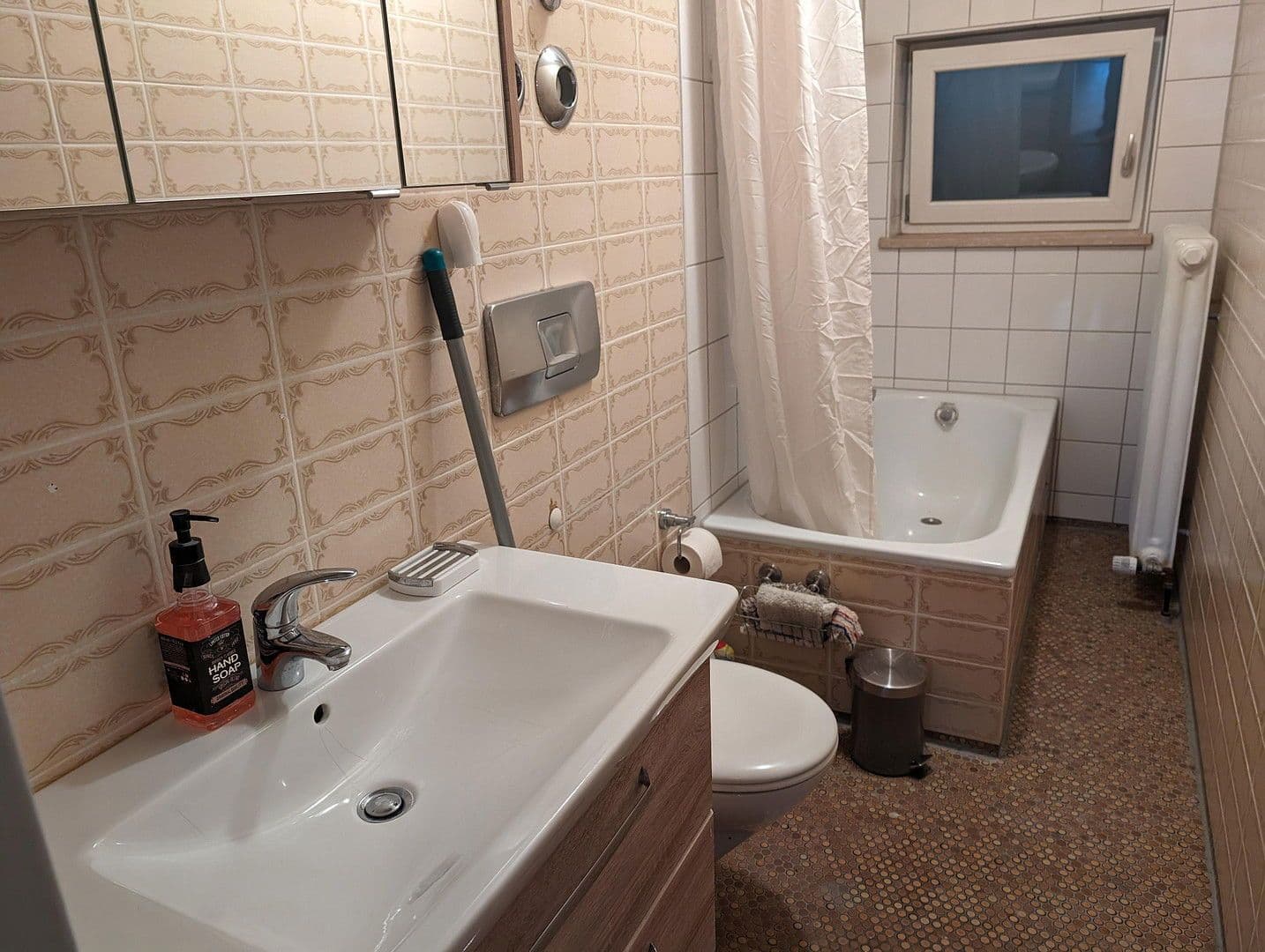 1 bedroom with open-plan kitchen flat to rent, 50 m², Ulm, Baden-Württemberg 1 bedroom with open-plan kitchen flat to rent, 50 m², Ulm, Baden-Württemberg