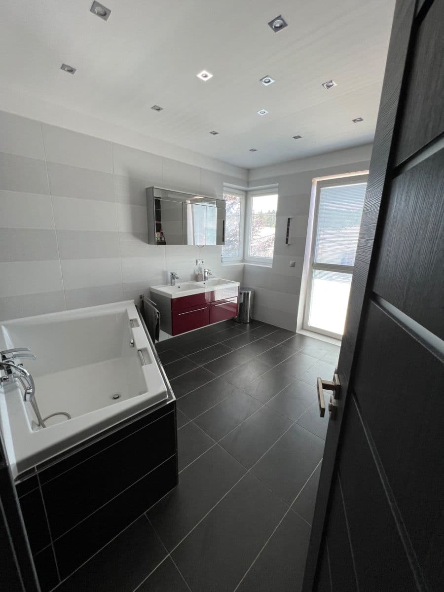 house for sale, 220 m², Vavřinecká, Kolín, Středočeský Region house for sale, 220 m², Vavřinecká, Kolín, Středočeský Region