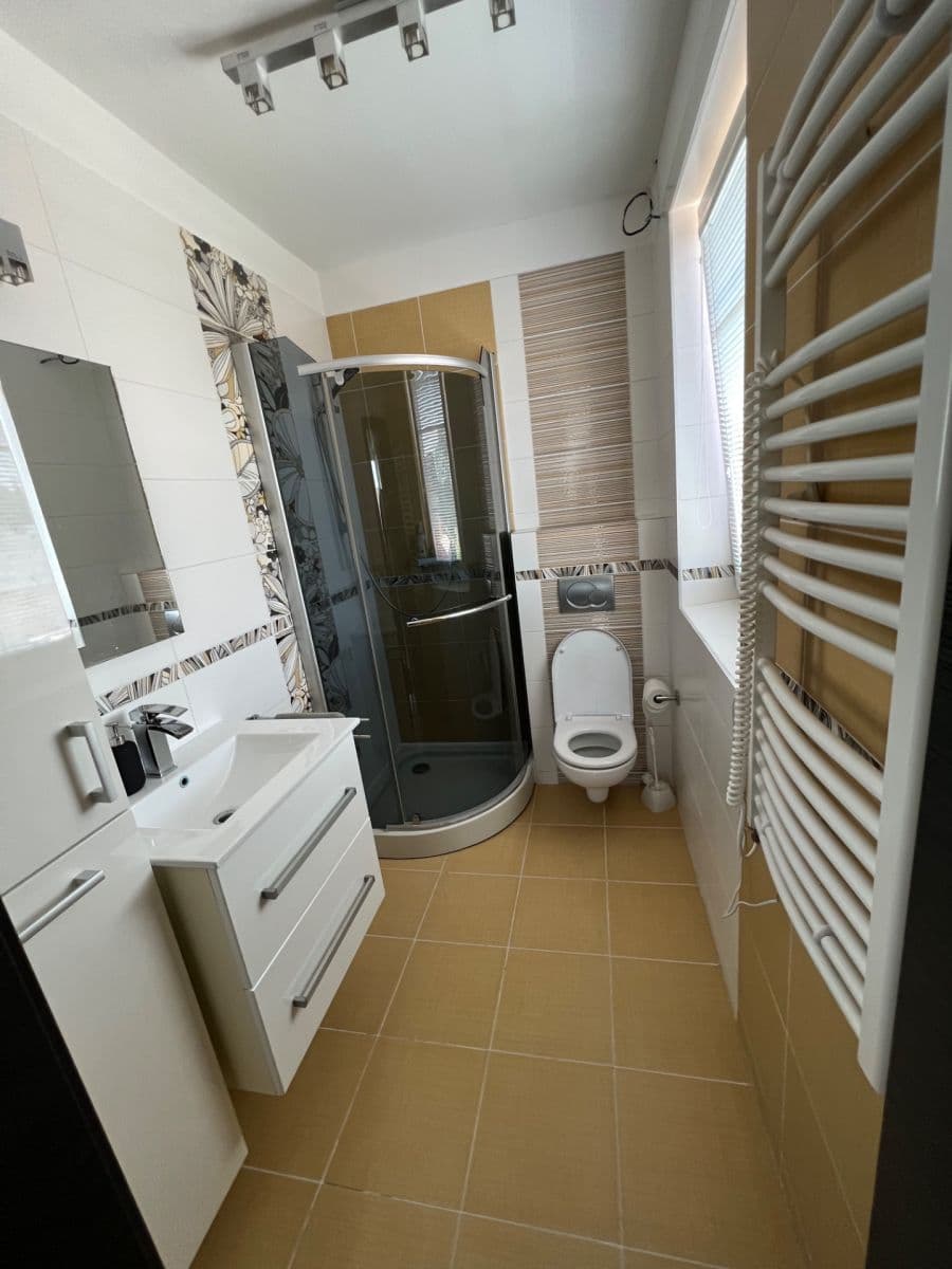 house for sale, 220 m², Vavřinecká, Kolín, Středočeský Region house for sale, 220 m², Vavřinecká, Kolín, Středočeský Region