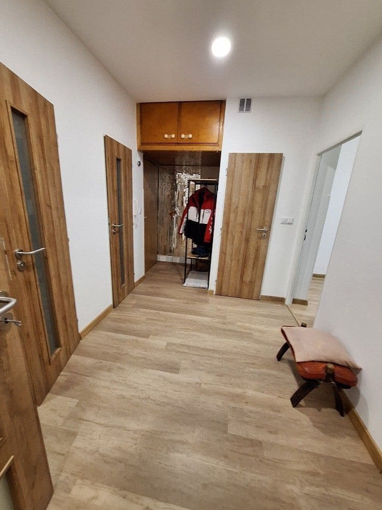 3 bedroom flat to rent, 84 m², Čajkovského, Hradec Králové, Královéhradecký Region 3 bedroom flat to rent, 84 m², Čajkovského, Hradec Králové, Královéhradecký Region