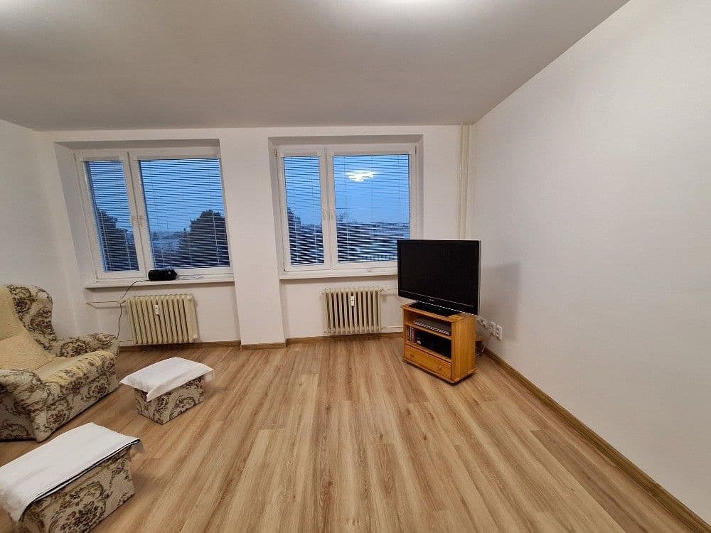 3 bedroom flat to rent, 84 m², Čajkovského, Hradec Králové, Královéhradecký Region 3 bedroom flat to rent, 84 m², Čajkovského, Hradec Králové, Královéhradecký Region