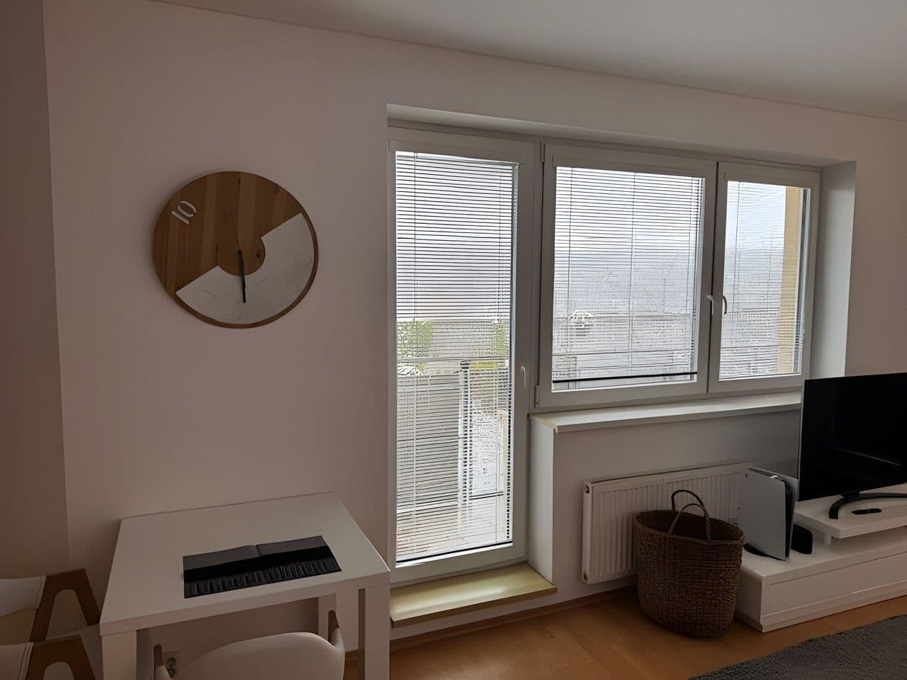 1 bedroom with open-plan kitchen flat to rent, 53 m², Bratislavská, Prague, Prague 1 bedroom with open-plan kitchen flat to rent, 53 m², Bratislavská, Prague, Prague