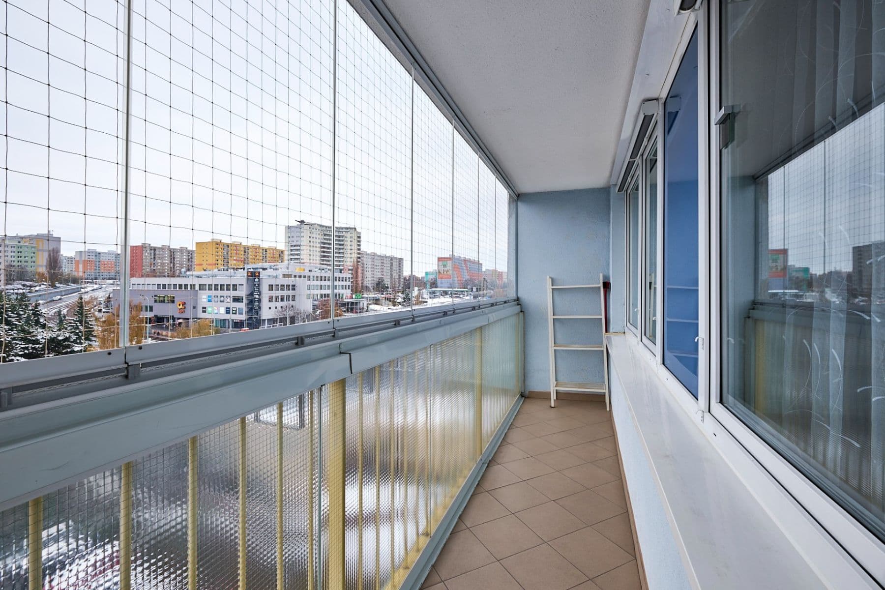 1 bedroom with open-plan kitchen flat to rent, 40 m², Makovského, Prague, Prague 1 bedroom with open-plan kitchen flat to rent, 40 m², Makovského, Prague, Prague