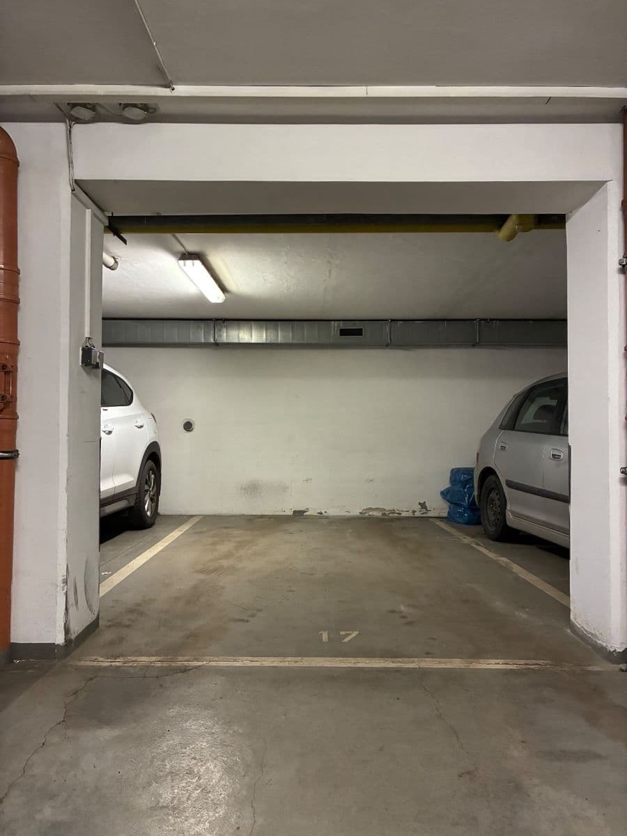 garage to rent, 13 m², Pitkovická, Prague, Prague garage to rent, 13 m², Pitkovická, Prague, Prague