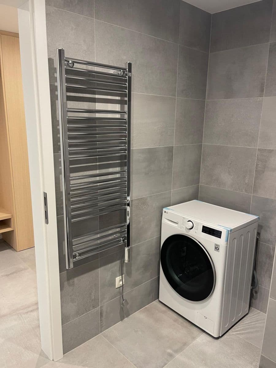 1 bedroom with open-plan kitchen flat to rent, 67 m², Ramonova, Prague, Prague 1 bedroom with open-plan kitchen flat to rent, 67 m², Ramonova, Prague, Prague