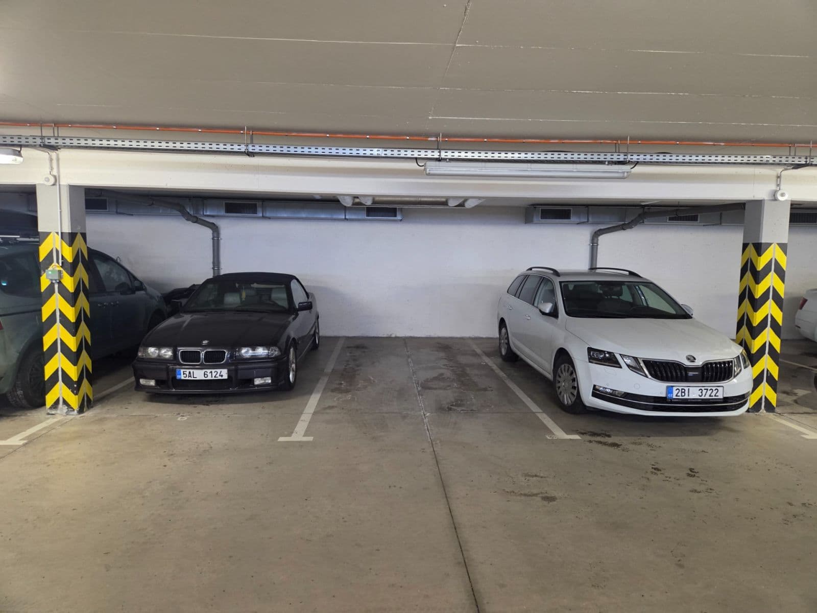 garage to rent, 25 m², Přírodní, Brno, Jihomoravský Region garage to rent, 25 m², Přírodní, Brno, Jihomoravský Region