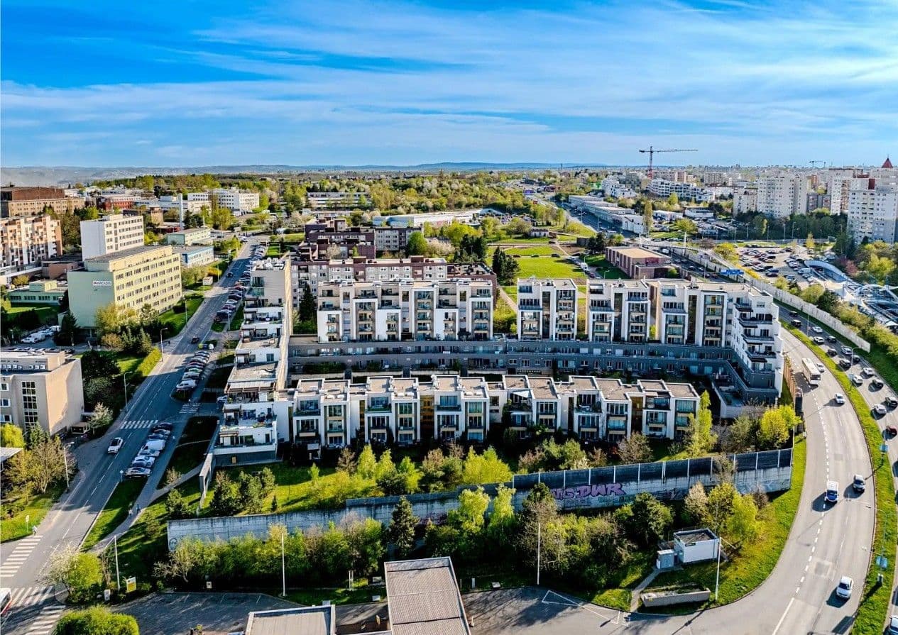1 bedroom with open-plan kitchen flat for sale, 65 m², Silurská, Prague, Prague 1 bedroom with open-plan kitchen flat for sale, 65 m², Silurská, Prague, Prague