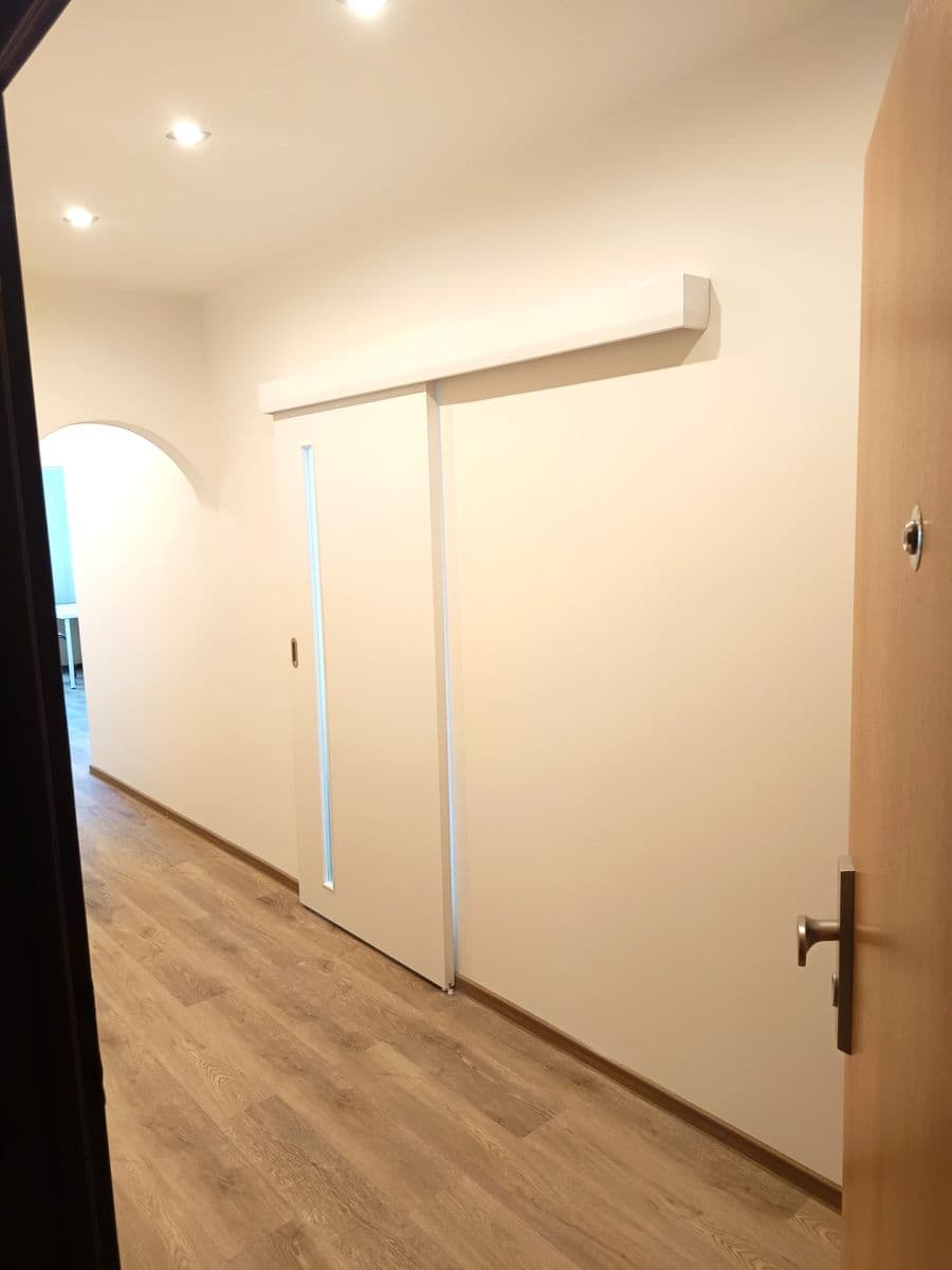 2 bedroom with open-plan kitchen flat to rent, 78 m², Štěpařská, Prague, Prague 2 bedroom with open-plan kitchen flat to rent, 78 m², Štěpařská, Prague, Prague