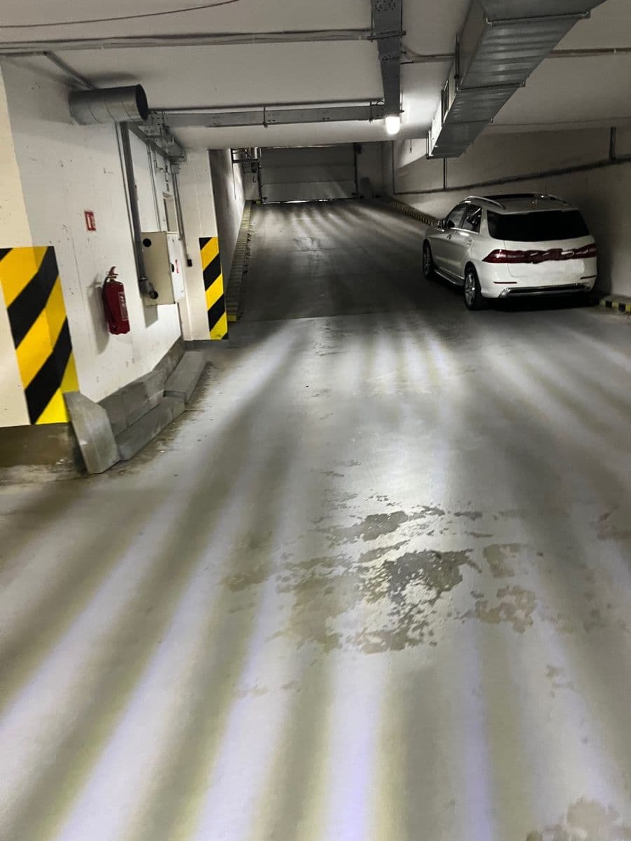 garage to rent, 13 m², Raichlova, Prague, Prague garage to rent, 13 m², Raichlova, Prague, Prague