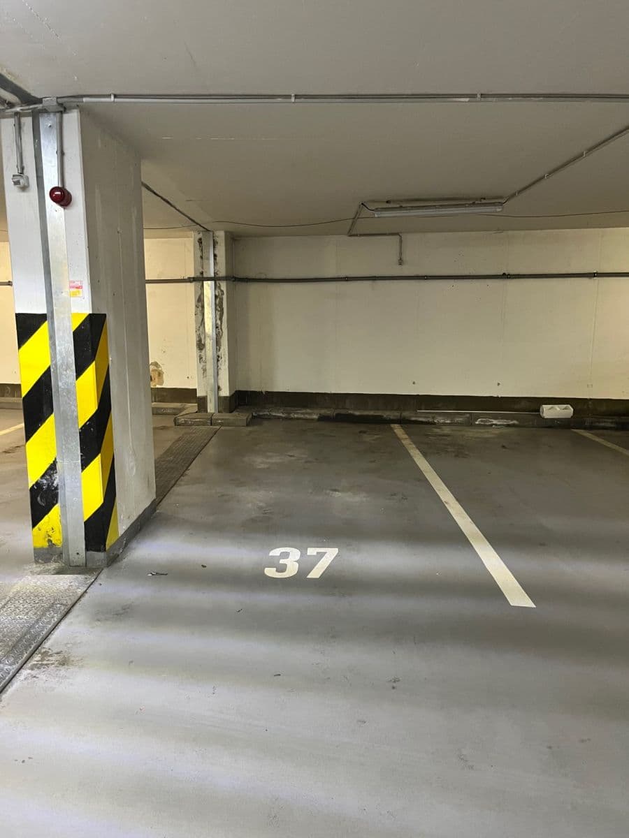 garage to rent, 13 m², Raichlova, Prague, Prague garage to rent, 13 m², Raichlova, Prague, Prague