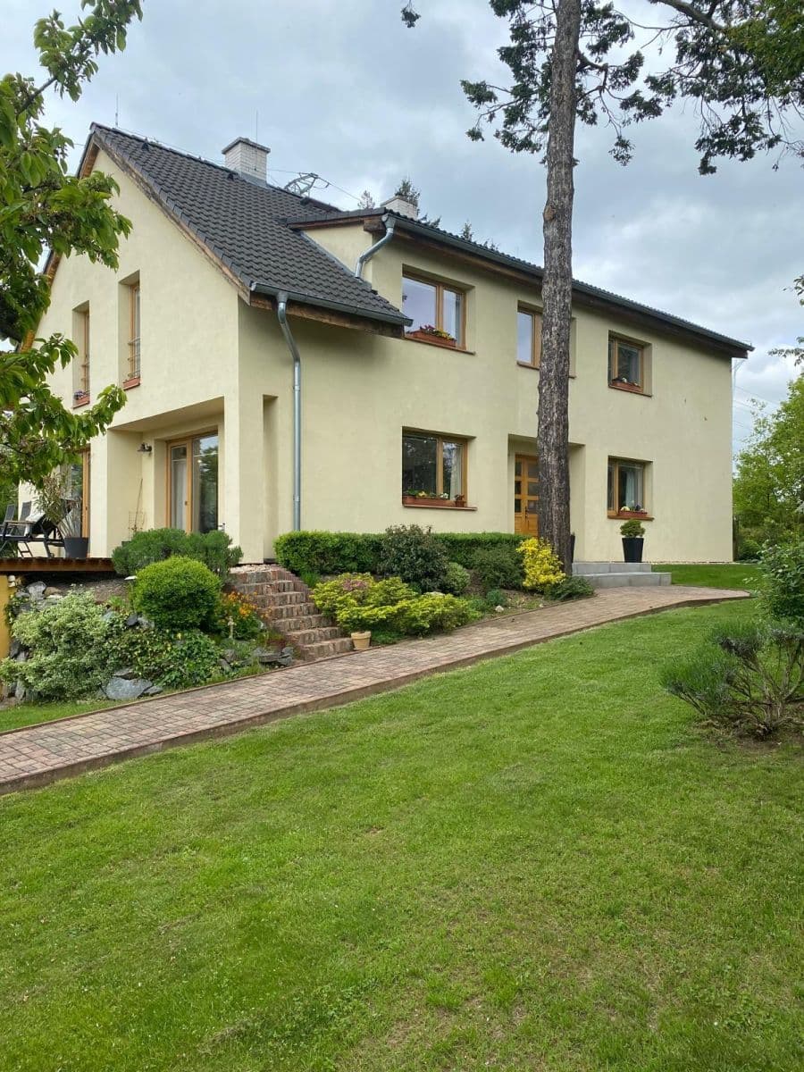 house for sale, 200 m², Boční, Nučice, Středočeský Region house for sale, 200 m², Boční, Nučice, Středočeský Region