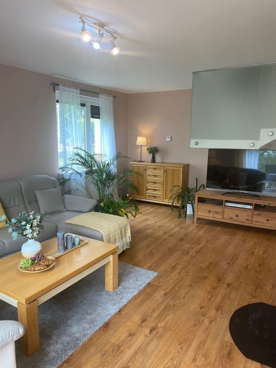 house for sale, 200 m², Boční, Nučice, Středočeský Region house for sale, 200 m², Boční, Nučice, Středočeský Region