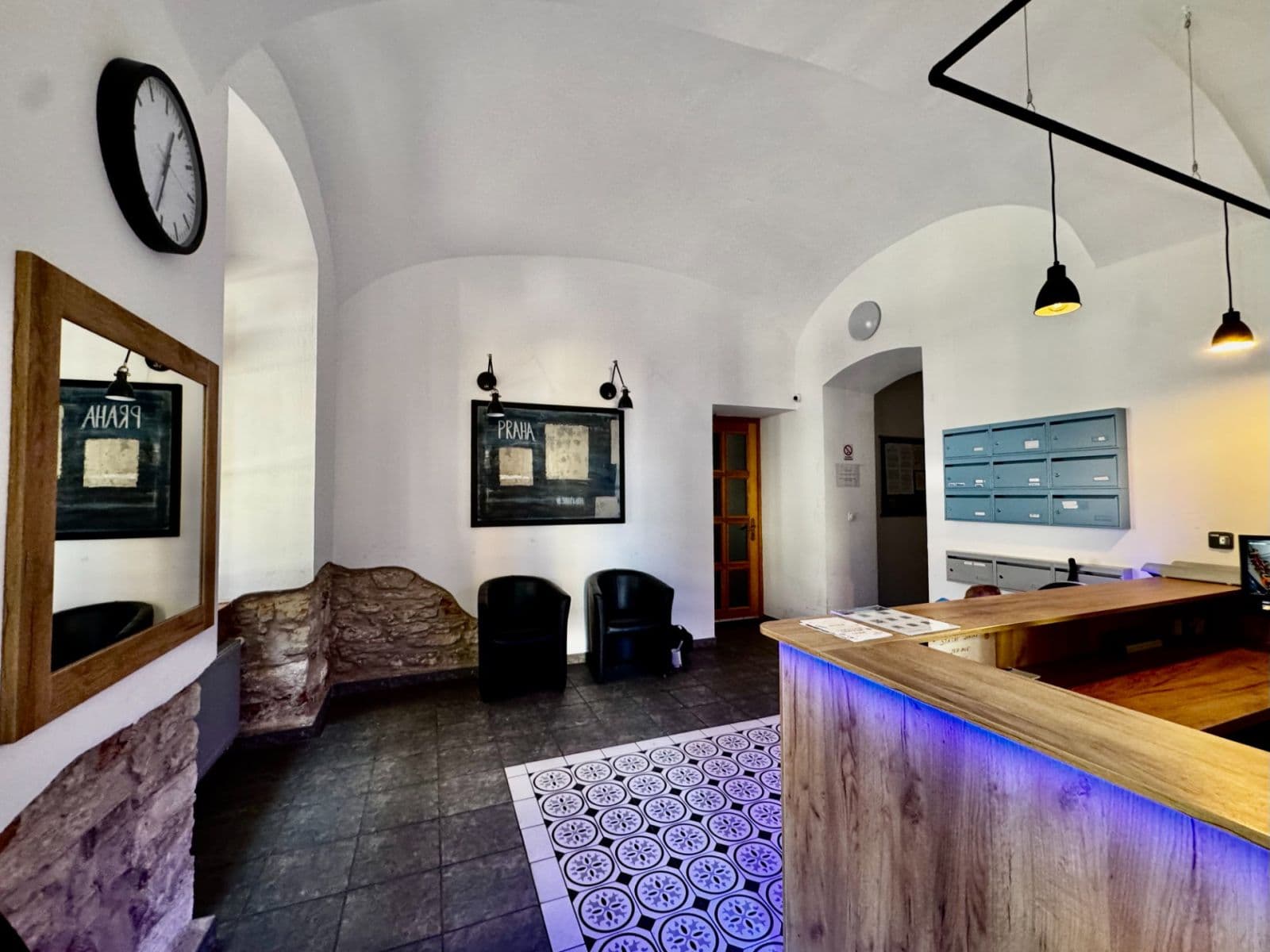 1 bedroom with open-plan kitchen flat to rent, 72 m², Ve Smečkách, Prague, Prague 1 bedroom with open-plan kitchen flat to rent, 72 m², Ve Smečkách, Prague, Prague