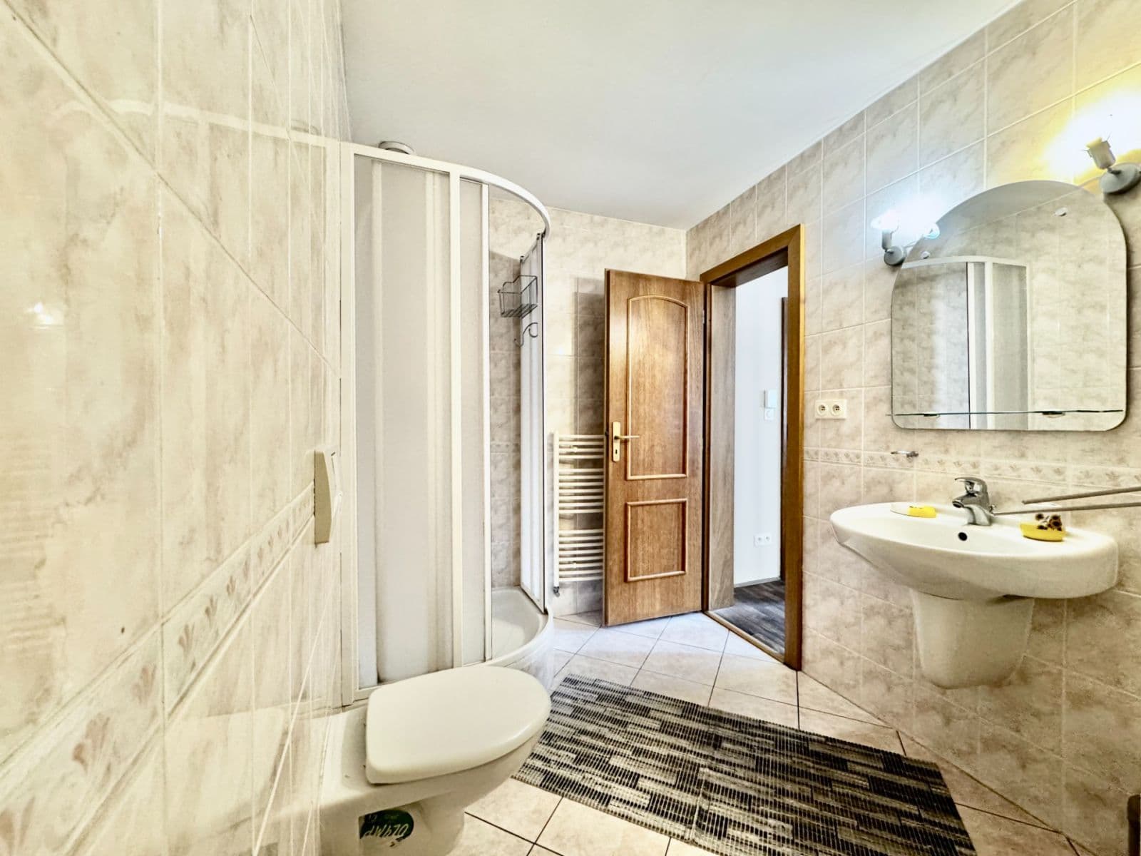 1 bedroom with open-plan kitchen flat to rent, 72 m², Ve Smečkách, Prague, Prague 1 bedroom with open-plan kitchen flat to rent, 72 m², Ve Smečkách, Prague, Prague