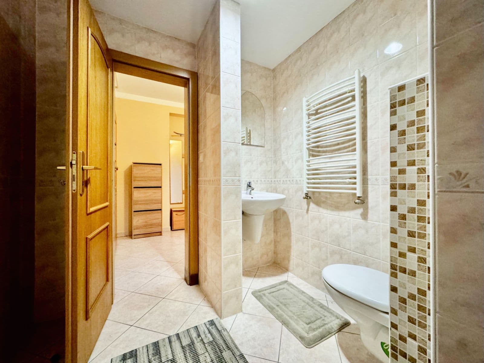 1 bedroom with open-plan kitchen flat to rent, 72 m², Ve Smečkách, Prague, Prague 1 bedroom with open-plan kitchen flat to rent, 72 m², Ve Smečkách, Prague, Prague