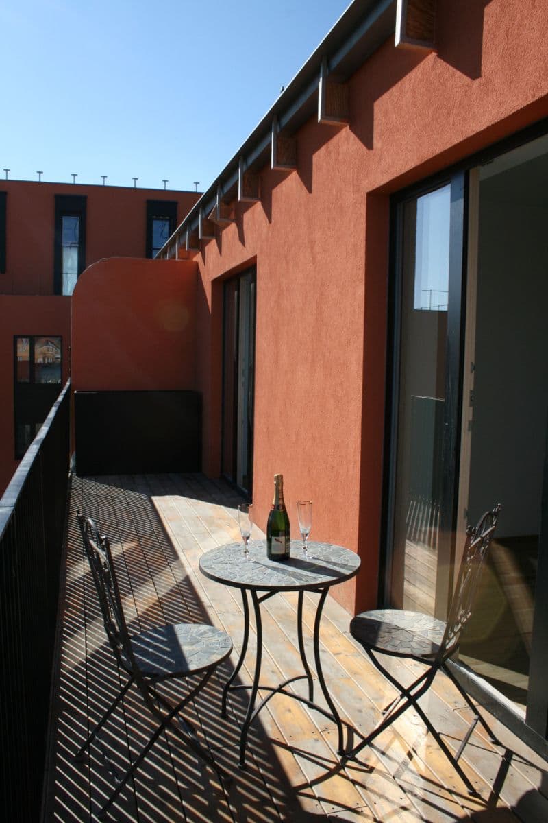 1 bedroom with open-plan kitchen flat to rent, 52 m², Ambrožova, Prague, Prague 1 bedroom with open-plan kitchen flat to rent, 52 m², Ambrožova, Prague, Prague