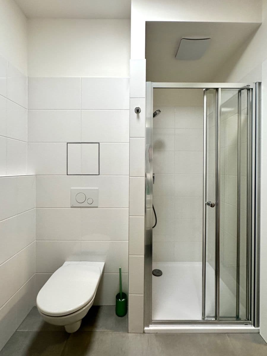 Studio flat to rent, 31 m², Nad Kolčavkou, Prague, Prague Studio flat to rent, 31 m², Nad Kolčavkou, Prague, Prague