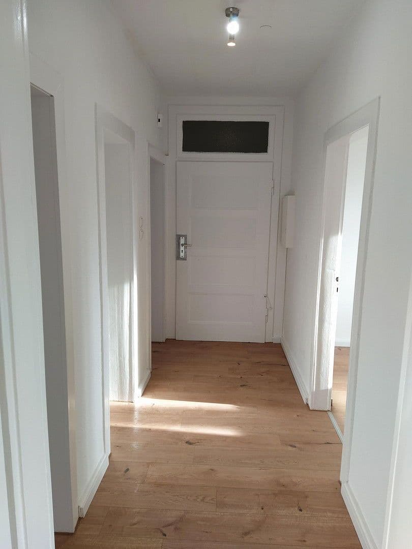 3 bedroom flat to rent, 65 m², Zeppelinstraße 139, Mönchengladbach, North Rhine-Westphalia 3 bedroom flat to rent, 65 m², Zeppelinstraße 139, Mönchengladbach, North Rhine-Westphalia