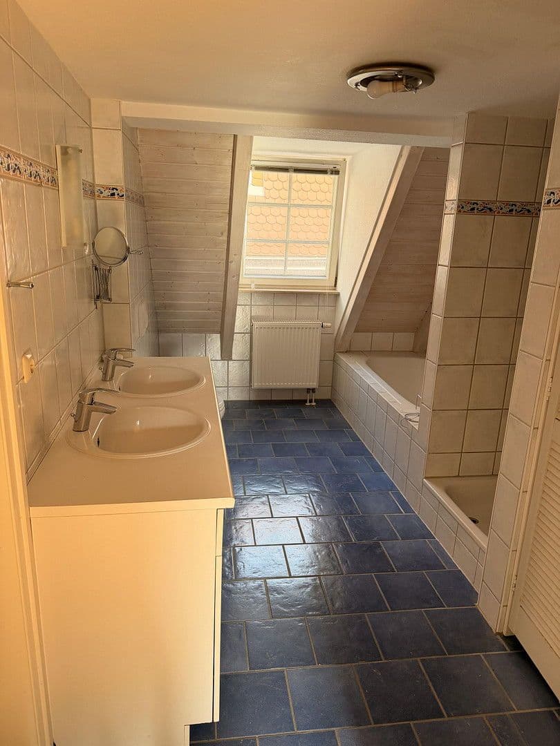 6 bedroom flat to rent, 121 m², Weinheim, Baden-Württemberg 6 bedroom flat to rent, 121 m², Weinheim, Baden-Württemberg