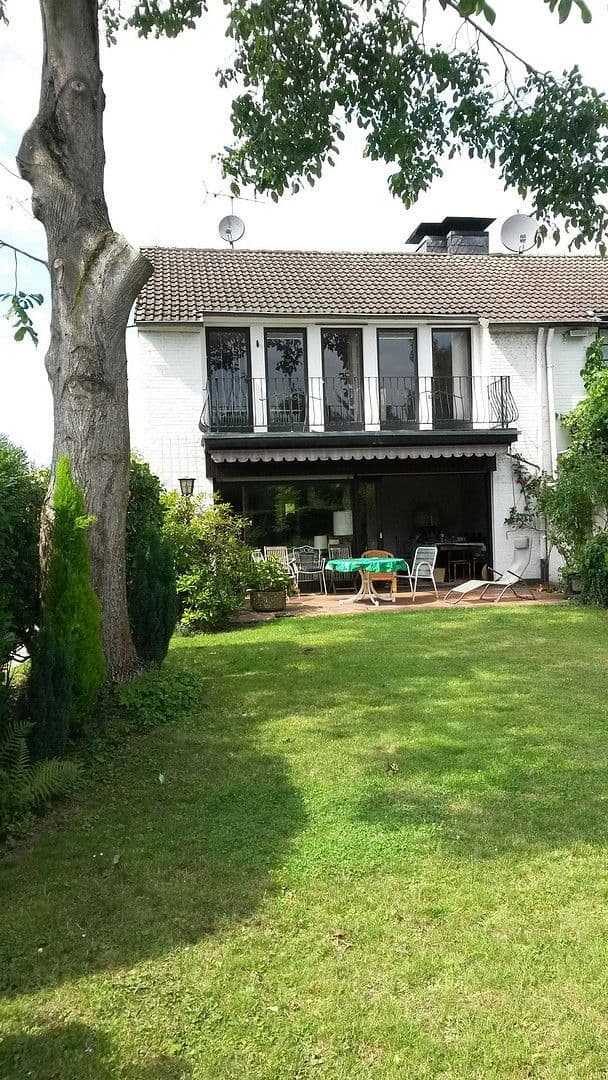 house to rent, 125 m², Meerbusch, North Rhine-Westphalia house to rent, 125 m², Meerbusch, North Rhine-Westphalia