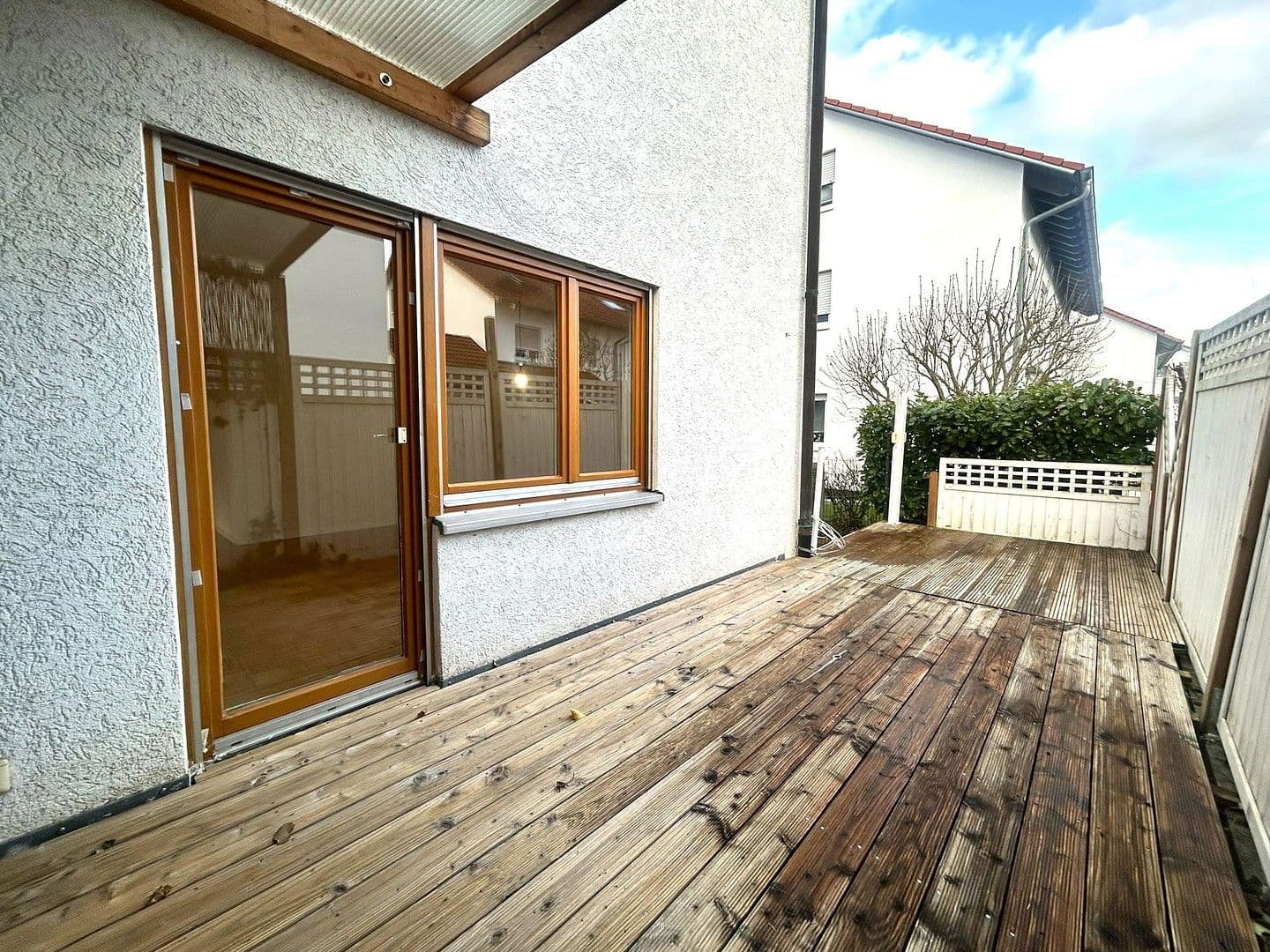 2 bedroom with open-plan kitchen flat to rent, 83 m², Laichingen, Baden-Württemberg 2 bedroom with open-plan kitchen flat to rent, 83 m², Laichingen, Baden-Württemberg