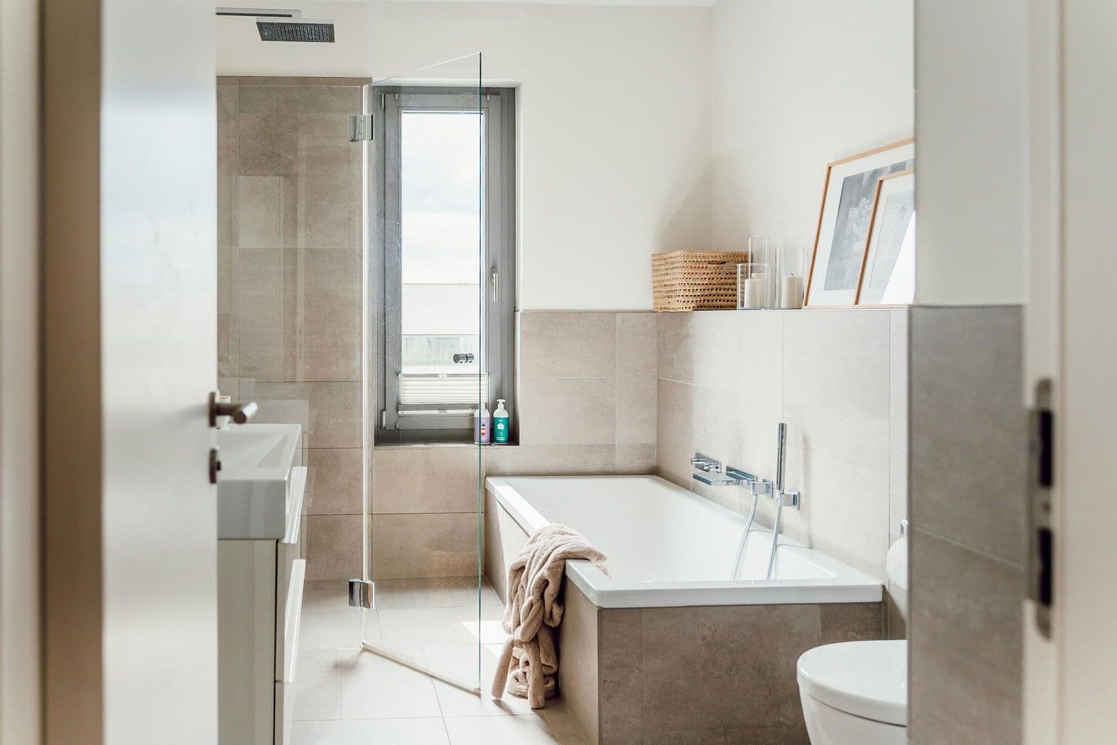 2 bedroom with open-plan kitchen flat for sale, 109 m², Offenbach, Hesse 2 bedroom with open-plan kitchen flat for sale, 109 m², Offenbach, Hesse