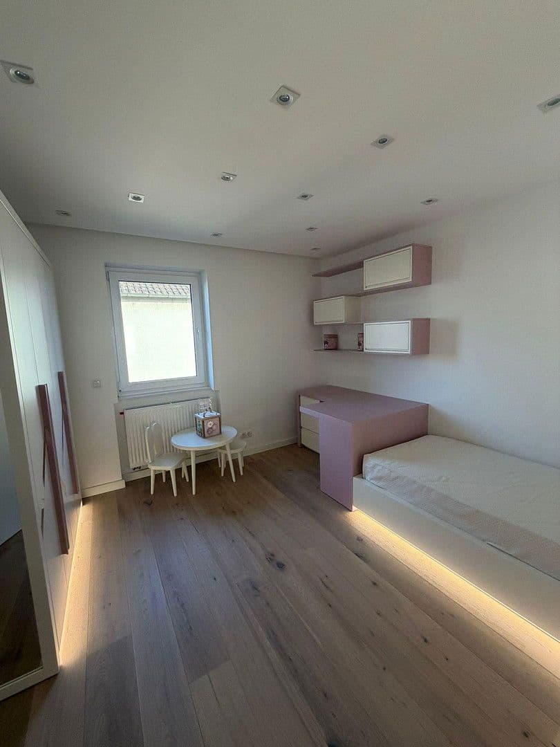 house for sale, 290 m², Mutterstadt, Rhineland-Palatinate house for sale, 290 m², Mutterstadt, Rhineland-Palatinate