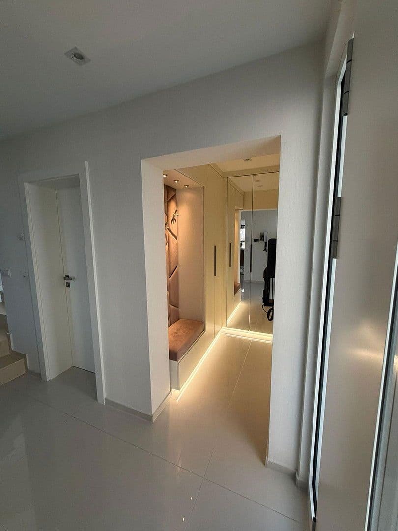 house for sale, 290 m², Mutterstadt, Rhineland-Palatinate house for sale, 290 m², Mutterstadt, Rhineland-Palatinate