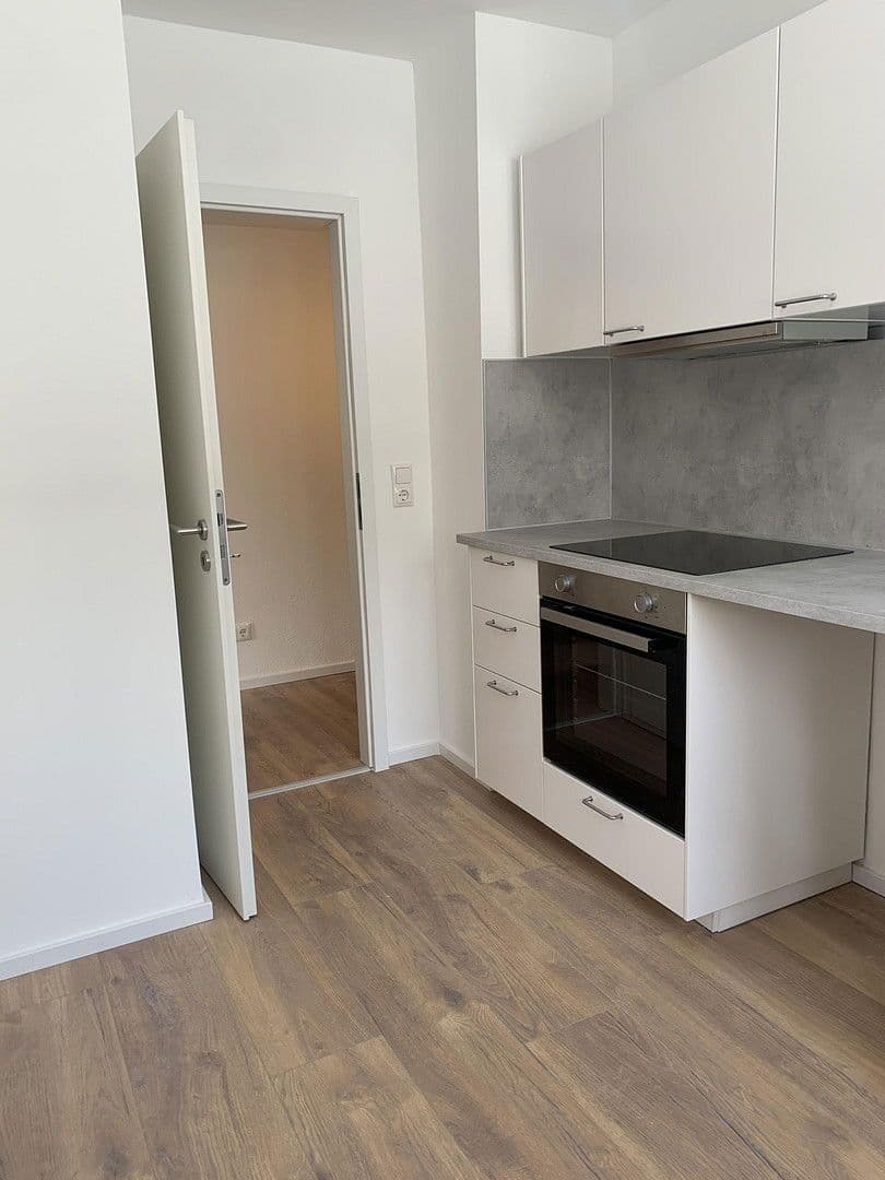 3 bedroom flat to rent, 70 m², Herbert- Böhm- Str. 13, Frankfurt am Main, Hesse 3 bedroom flat to rent, 70 m², Herbert- Böhm- Str. 13, Frankfurt am Main, Hesse