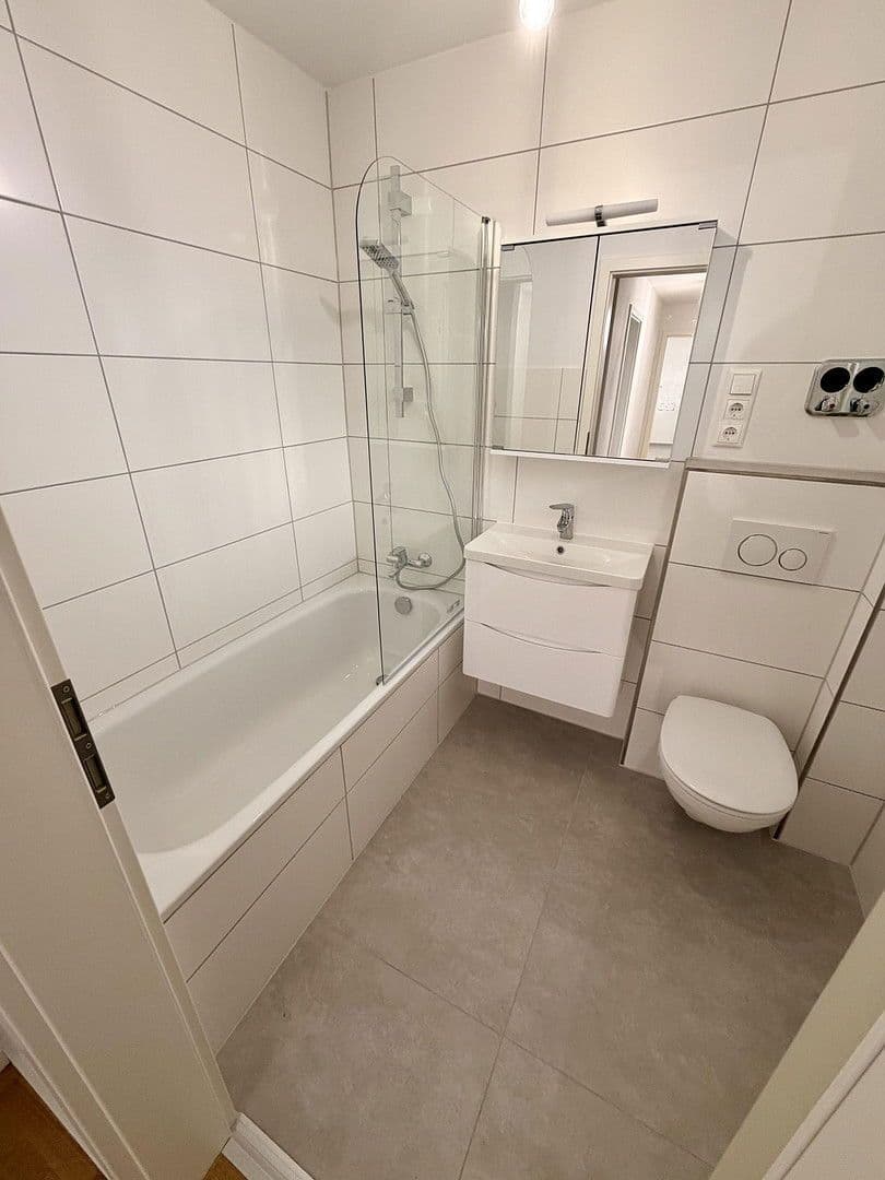 3 bedroom flat for sale, 63 m², Schaffhauser Str. 12, München, Bavaria 3 bedroom flat for sale, 63 m², Schaffhauser Str. 12, München, Bavaria