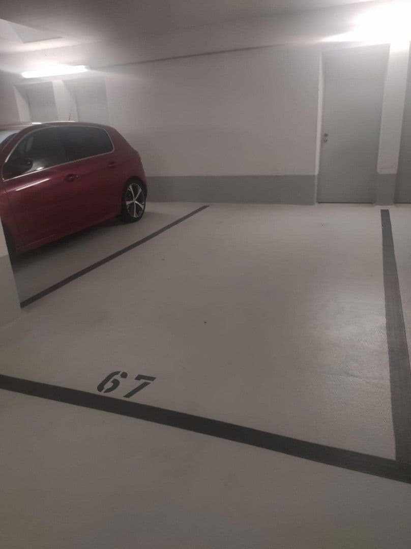 3 bedroom flat to rent, 74 m², Römischer Ring 48, Frankfurt am Main, Hesse 3 bedroom flat to rent, 74 m², Römischer Ring 48, Frankfurt am Main, Hesse