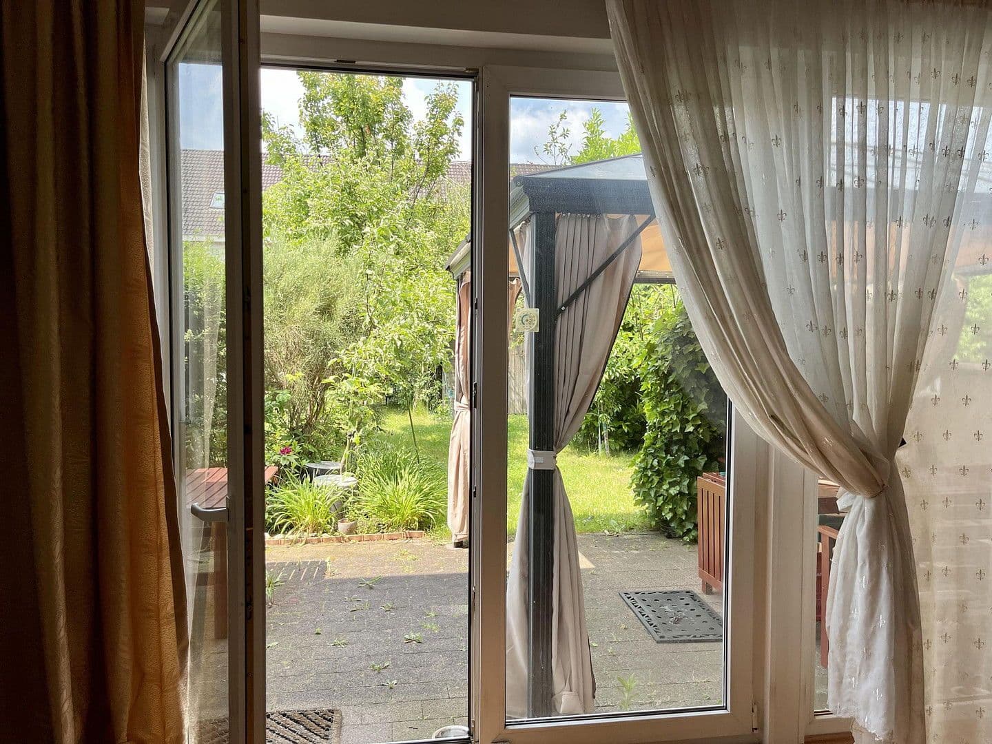 house to rent, 145 m², Franz-Raveaux-Straße 32, Köln, North Rhine-Westphalia house to rent, 145 m², Franz-Raveaux-Straße 32, Köln, North Rhine-Westphalia