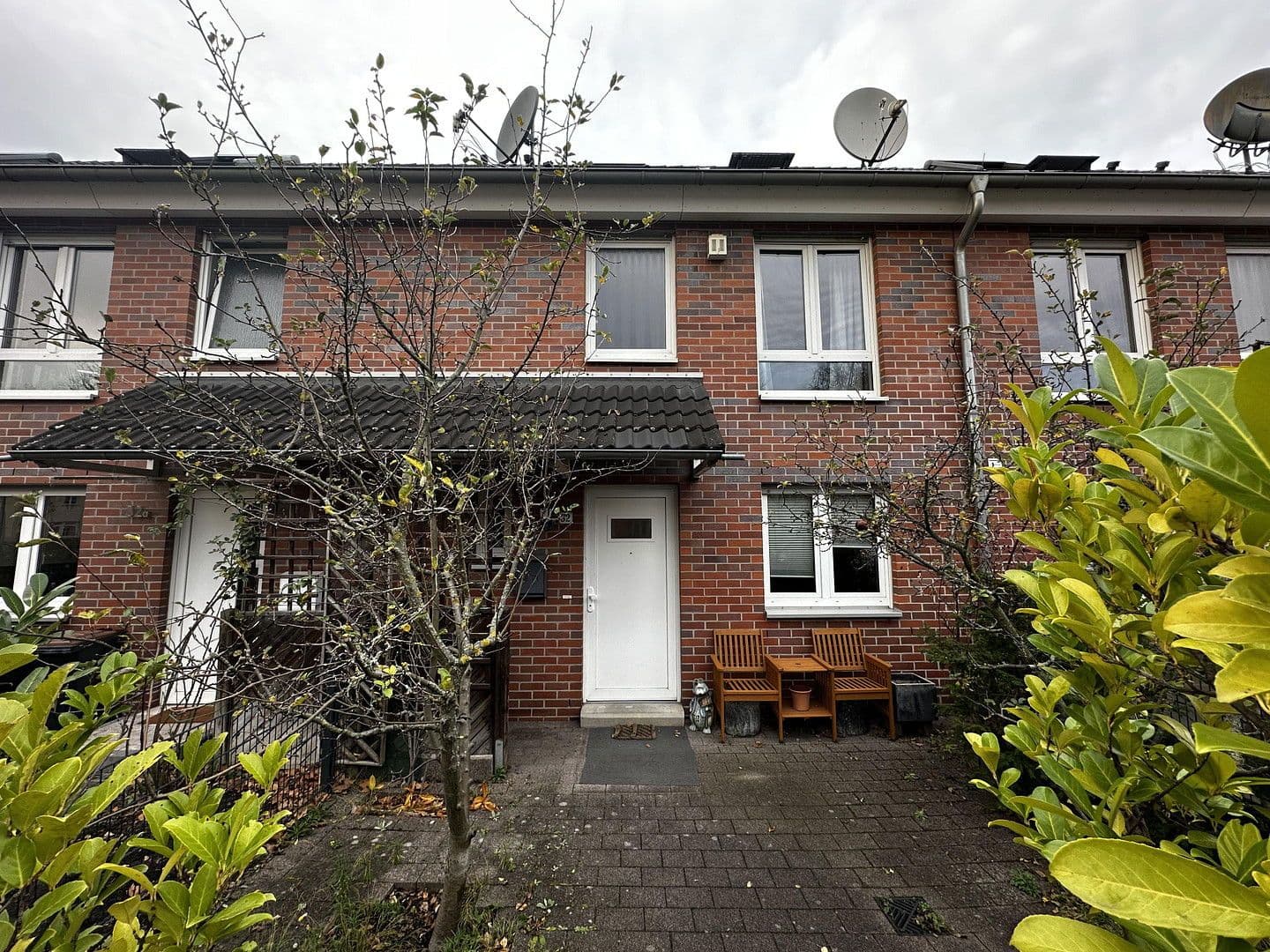 house to rent, 145 m², Franz-Raveaux-Straße 32, Köln, North Rhine-Westphalia house to rent, 145 m², Franz-Raveaux-Straße 32, Köln, North Rhine-Westphalia