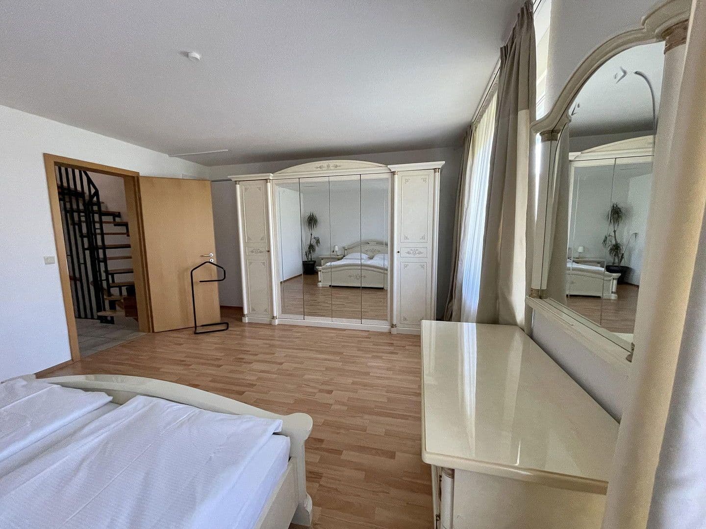 house to rent, 145 m², Franz-Raveaux-Straße 32, Köln, North Rhine-Westphalia house to rent, 145 m², Franz-Raveaux-Straße 32, Köln, North Rhine-Westphalia